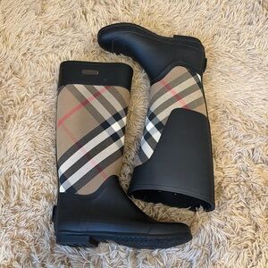Burberry rain boots